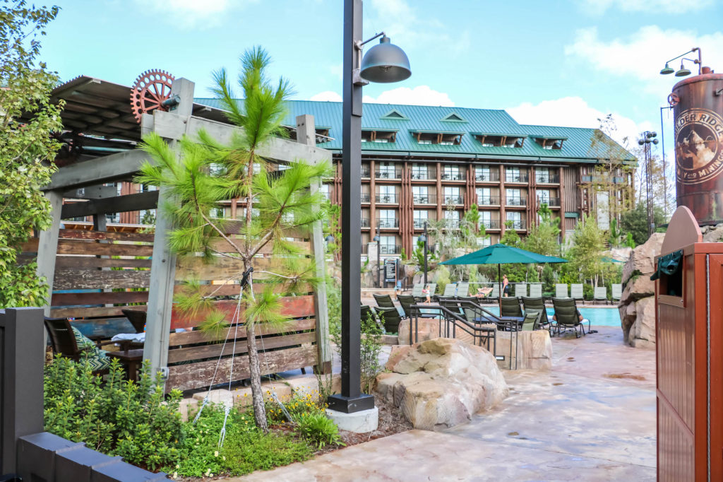 Disney DVC Boulder Ridge pool entrance