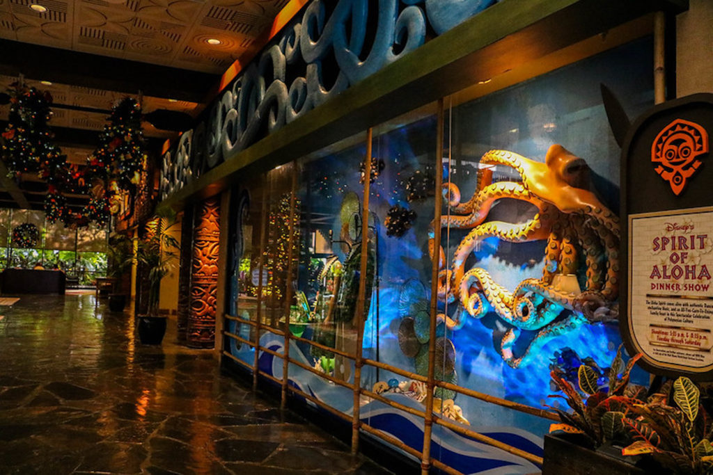 Disney DVC Polynesian Spirit of Aloha sea mural entrance